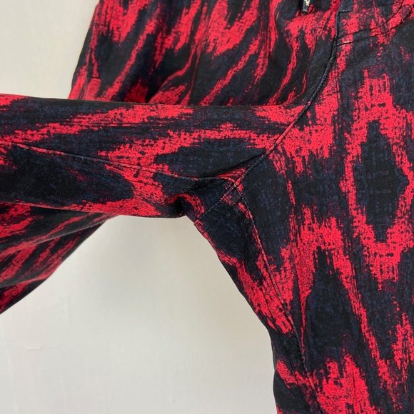 American Eagle Red Printed Board Shorts - Picture 4 of 11